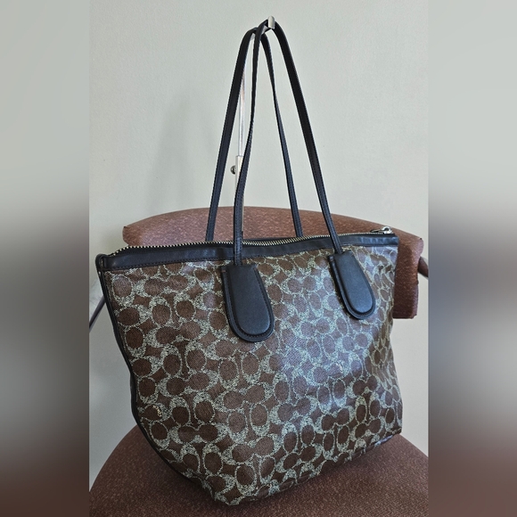 Coach Signature Taxi Brown Coated Canvas Tote - Picture 10 of 15